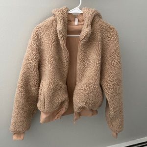 Fabletics Sherpa teddy jacket. Size M